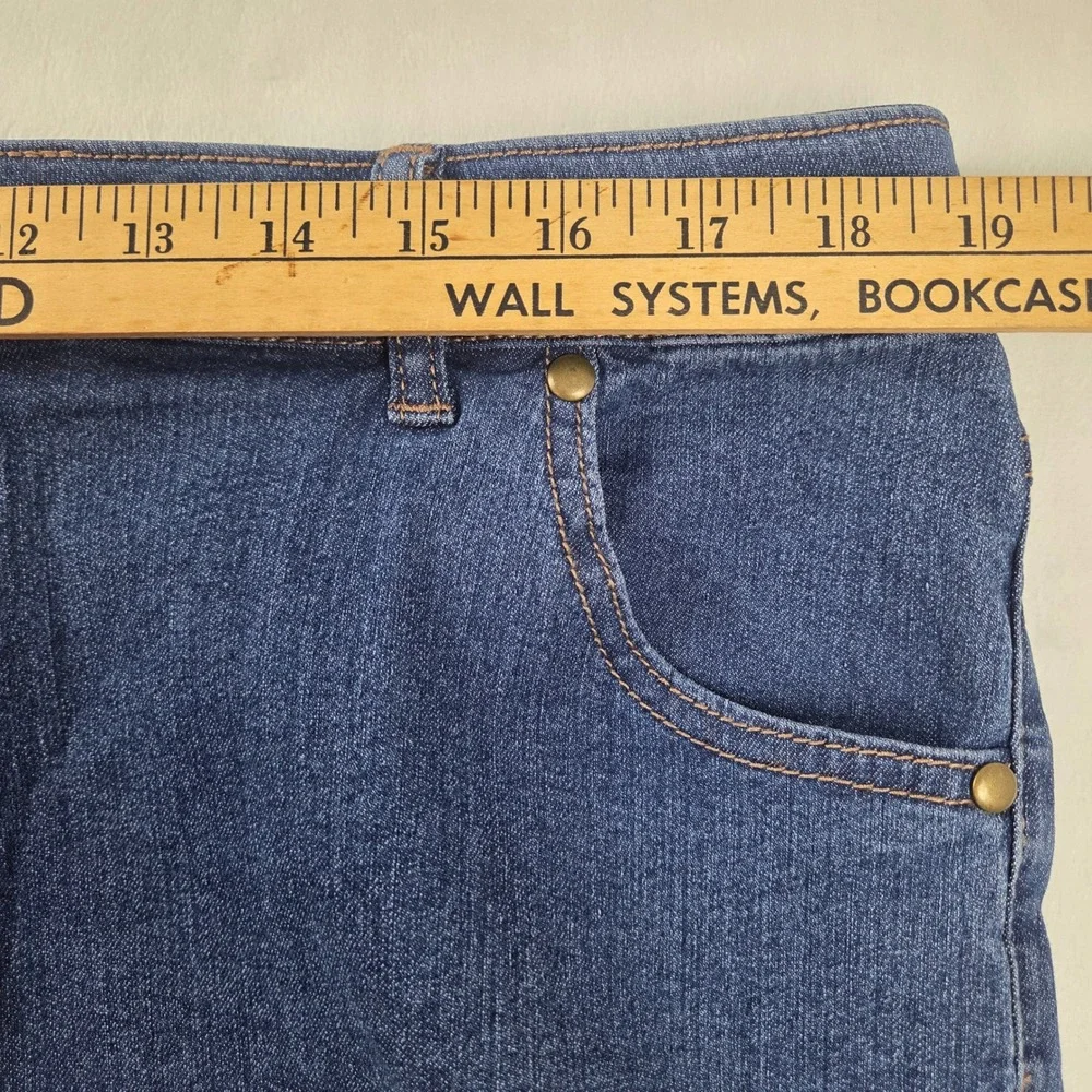 Woman Within Women 16W Petite Blue‎ Straight Leg Jeans Denim 31-1834-6 Stretch